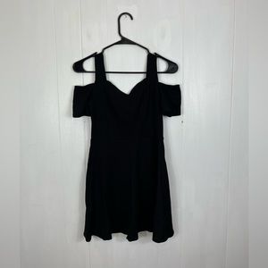 Monteau Black Cold Shoulder Dress Sz S